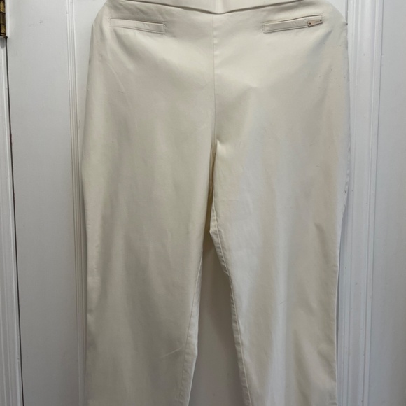 Jones NY gently worn pull-on off-white pants size XL - Picture 5 of 5